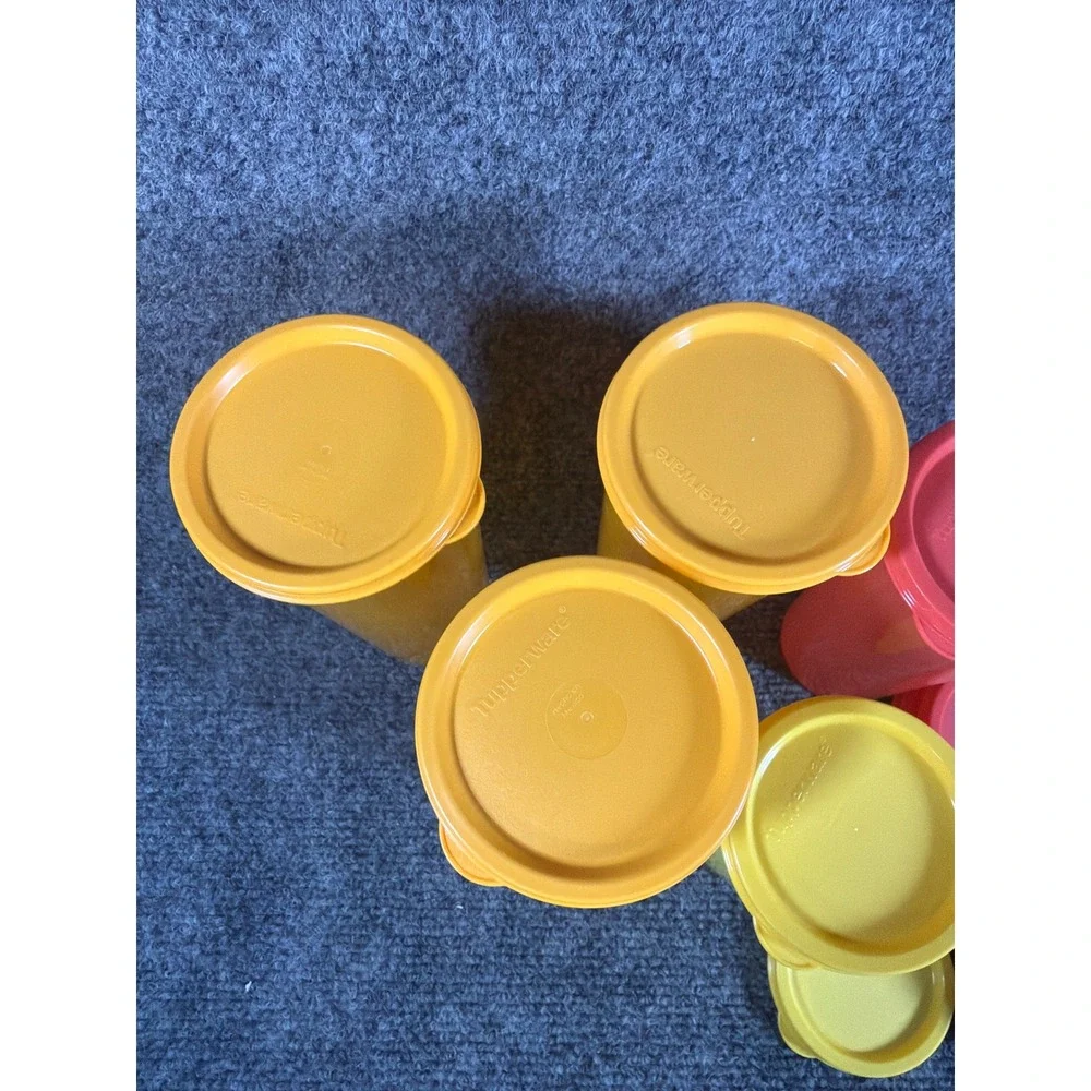 Tupperware stackable tumblers